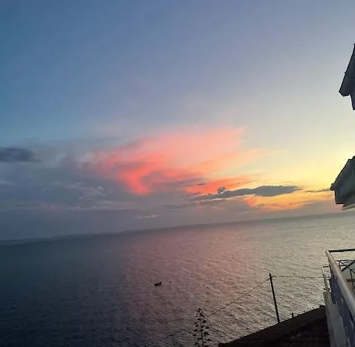 Sea & Serenity - Balcony Daydreaming Neos Marmaras