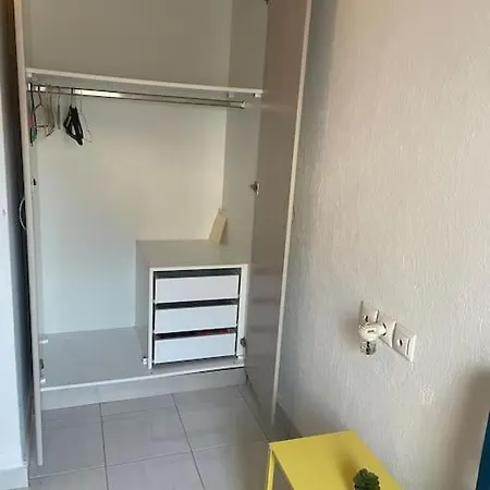 In Neos Marmaras, Gr *