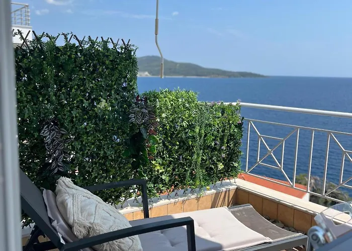 公寓 Sea & Serenity - Balcony Daydreaming