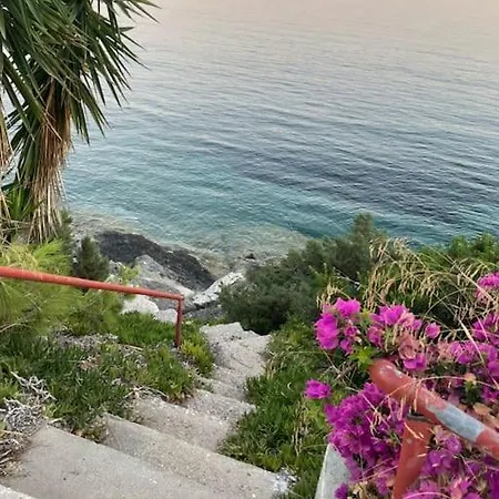 Sea & Serenity - Balcony Daydreaming *