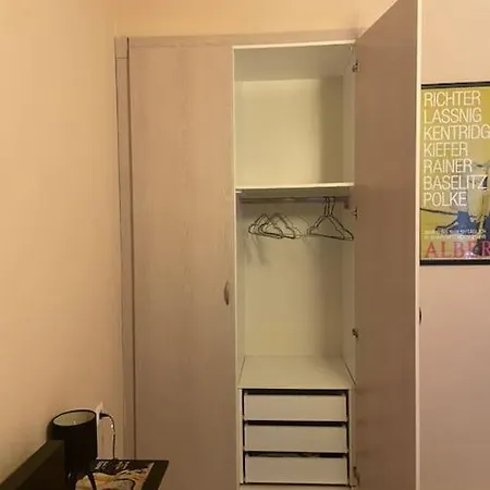 Sea & Serenity - Balcony Daydreaming アパート